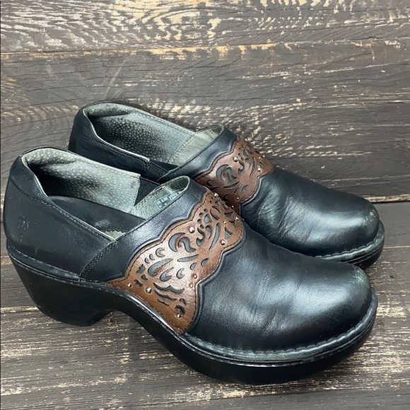ariat tambour clogs